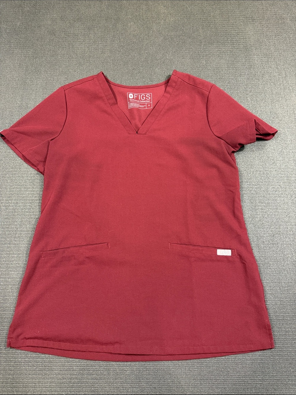 Figs Casma Three-Pocket Scrub Top Size Small Burgundy Red